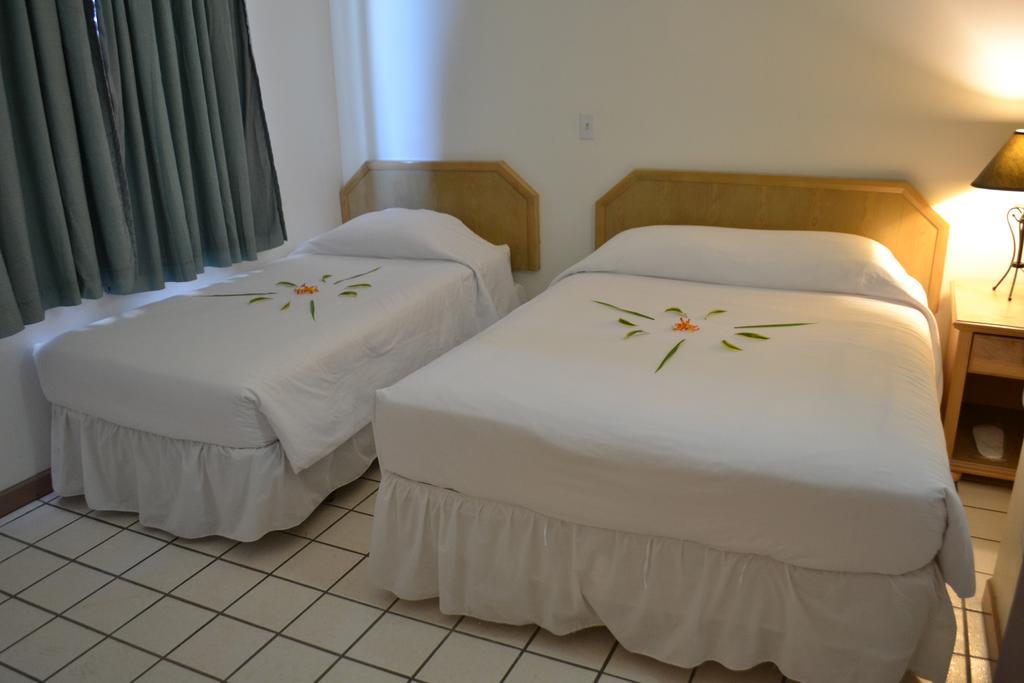 Hotel West Plaza Malakal Koror Exterior foto