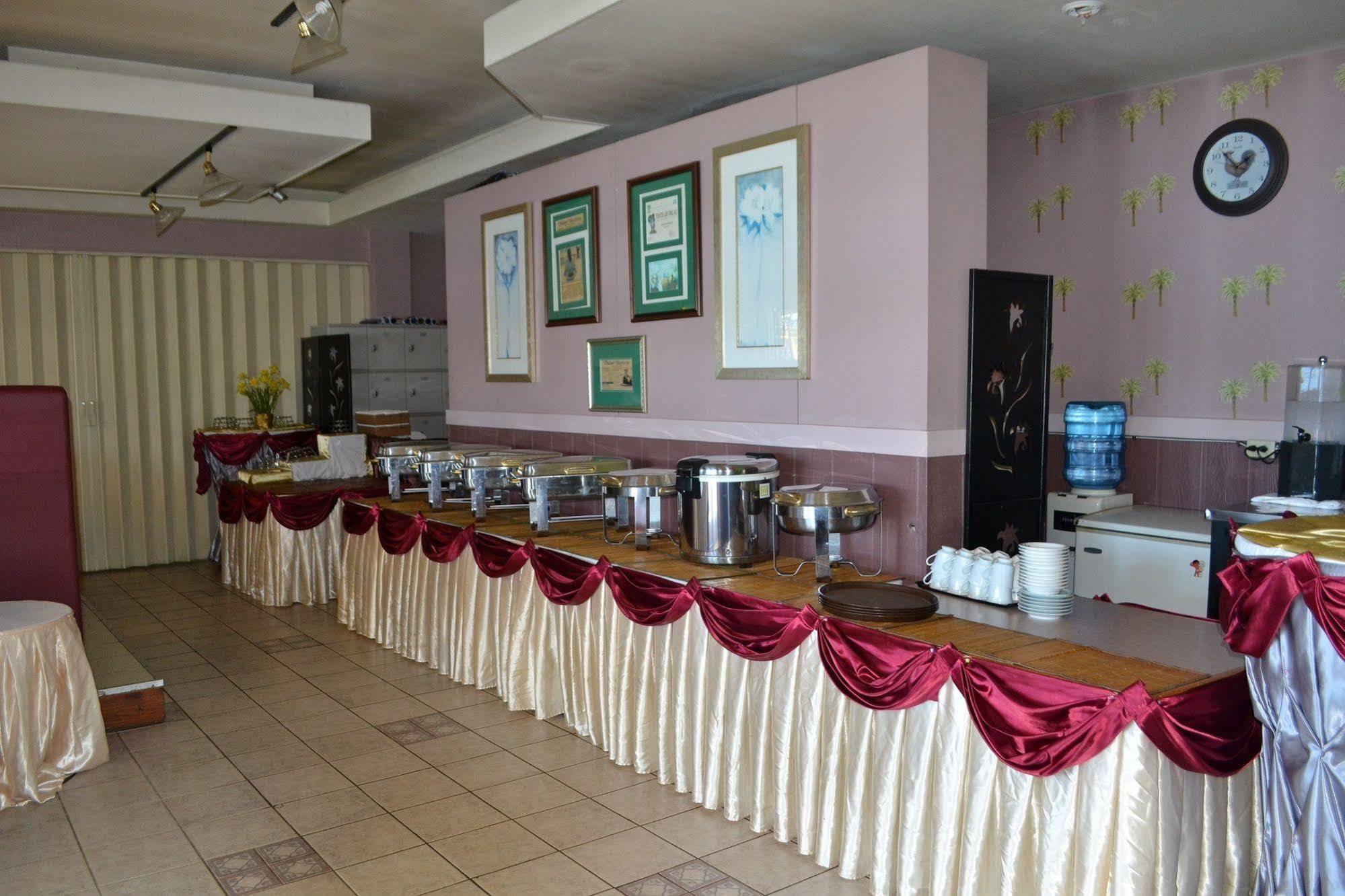 Hotel West Plaza Malakal Koror Exterior foto